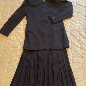 Liz Claiborne Blue Skirt / Jacket Suit